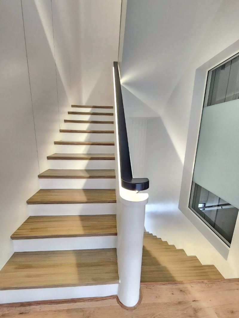 บ้านหรูหราทันสมัย-สร้างเสร็จใหม่-ใจกลางเมืองเชียงใหม่