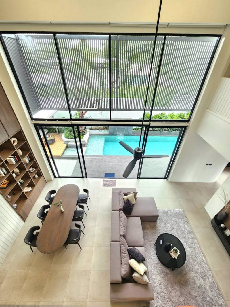 บ้านหรูหราทันสมัย-สร้างเสร็จใหม่-ใจกลางเมืองเชียงใหม่