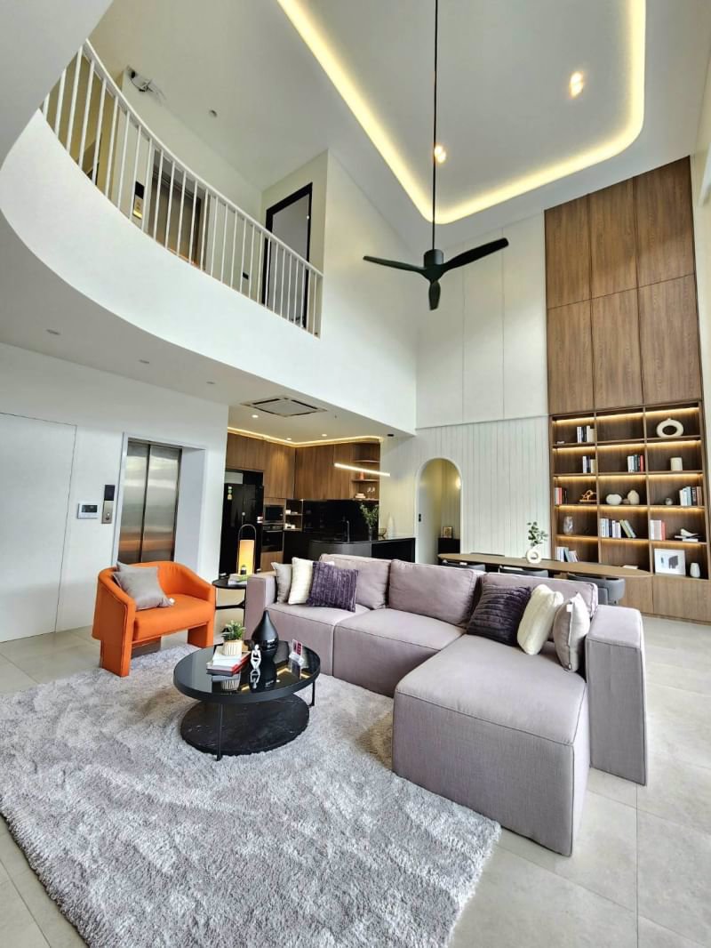 บ้านหรูหราทันสมัย-สร้างเสร็จใหม่-ใจกลางเมืองเชียงใหม่