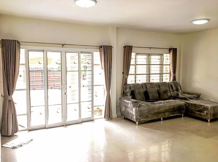 ทาวน์เฮ้าส์ให้เช่า-ซอยสวนผัก32-ราชพฤกษ์-ตลิ่งชัน-วงเวียนพระราม5-ทำเลดี-ขนาดเท่าบ้านเดี่ยว