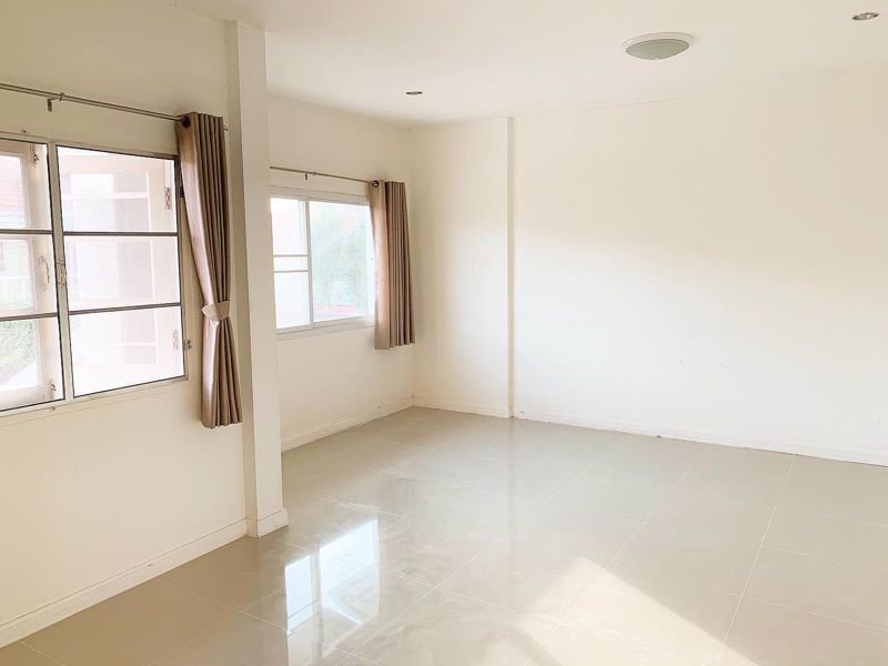 ทาวน์เฮ้าส์ให้เช่า-ซอยสวนผัก32-ราชพฤกษ์-ตลิ่งชัน-วงเวียนพระราม5-ทำเลดี-ขนาดเท่าบ้านเดี่ยว