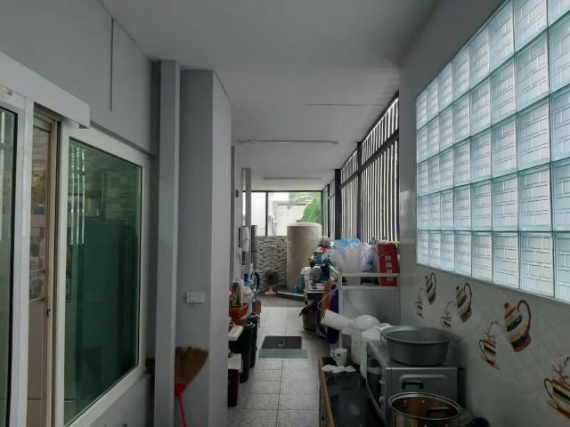 ให้เช่าบ้านเดี่ยว-โครงการ-the-centro-วัชรพล-6-ห้องนอน-3-ห้องน้ำ-ใกล้สวนบรรยากาศดี-ร่มรื่น-ติดสวน