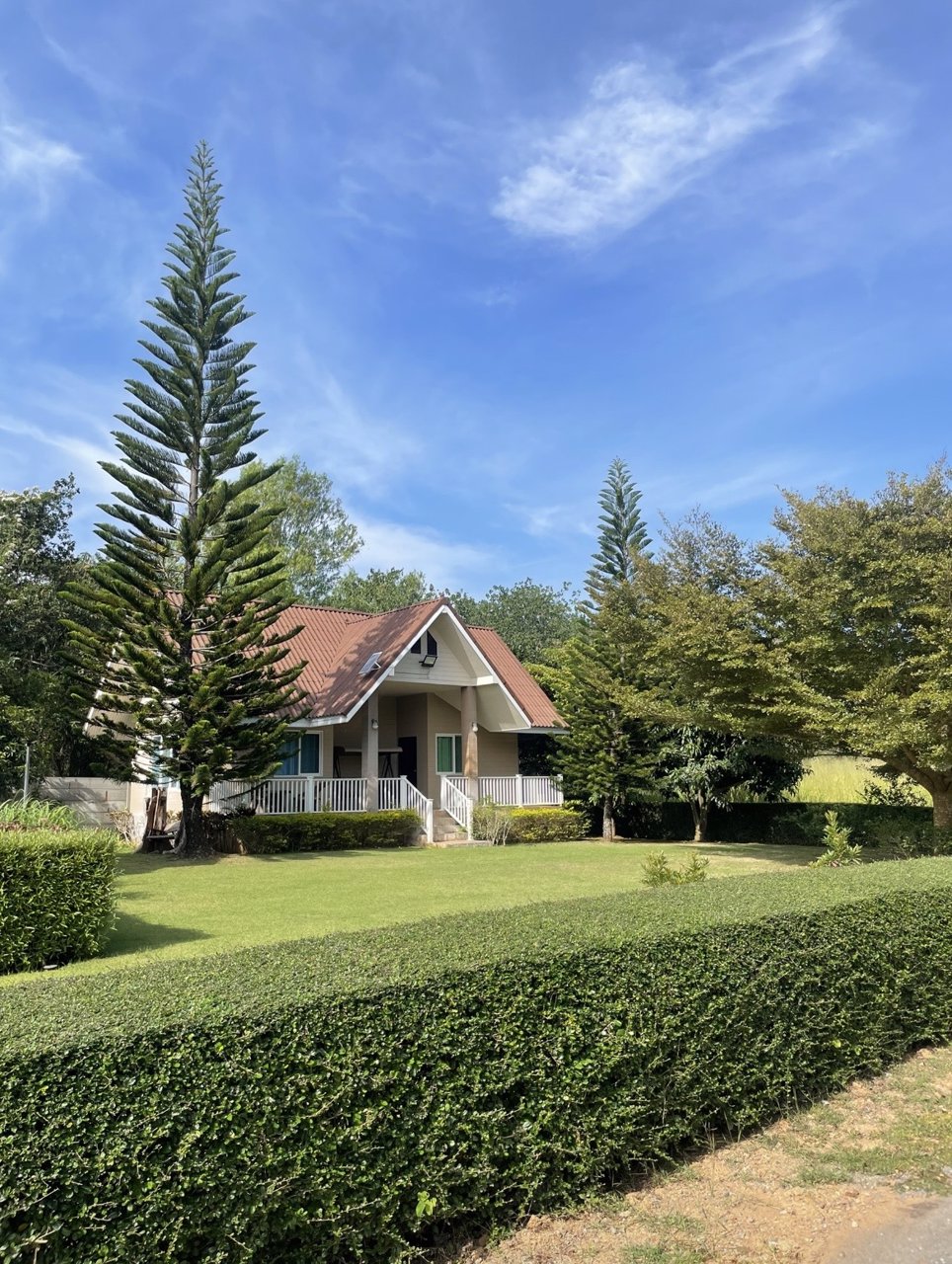 บ้านเขาใหญ่-ภูจันทรา