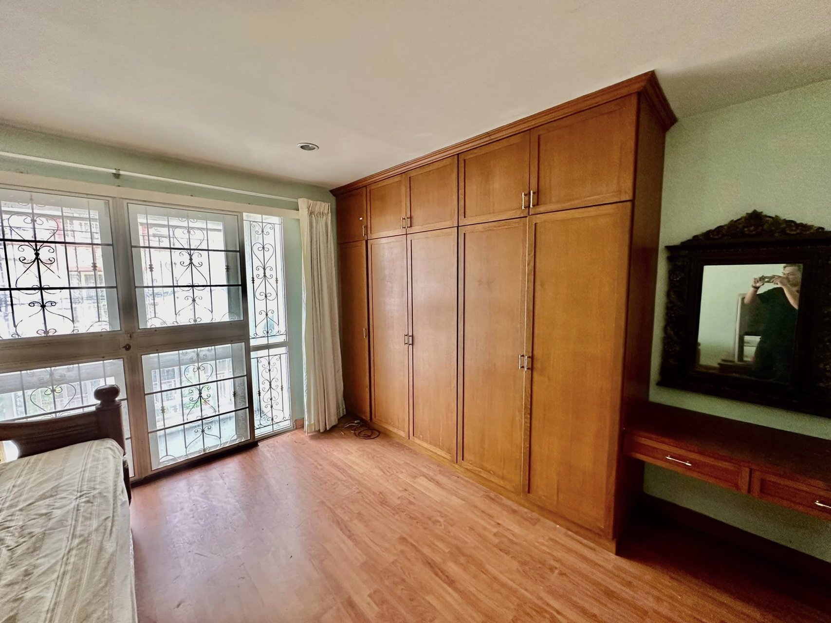 ขายด่วน-ทาวน์โฮม-3-ชั้น-หมู่บ้านกาญจนาลักษณ์4-ซอยวัดพระเงิน