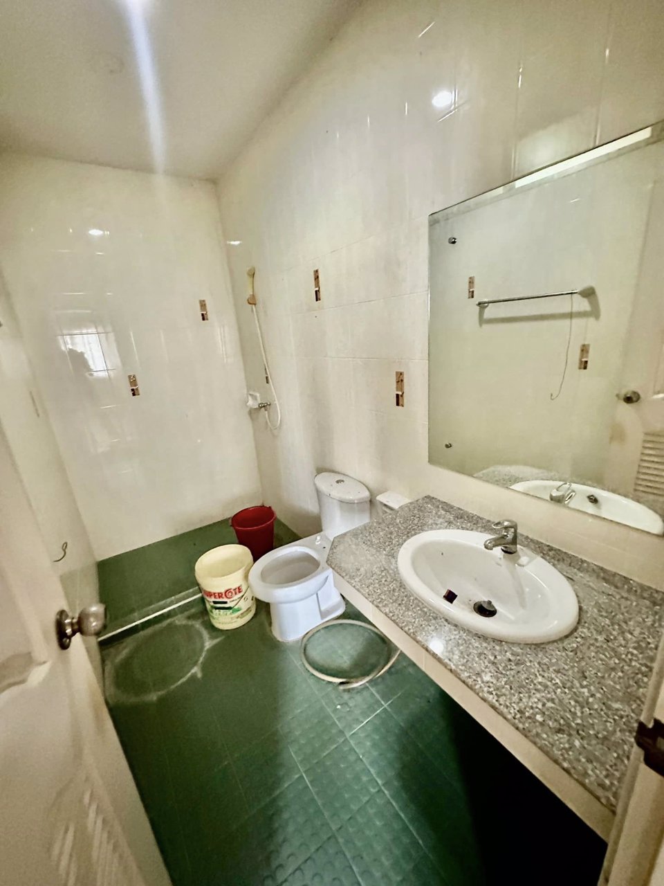 ขายด่วน-ทาวน์โฮม-3-ชั้น-หมู่บ้านกาญจนาลักษณ์4-ซอยวัดพระเงิน