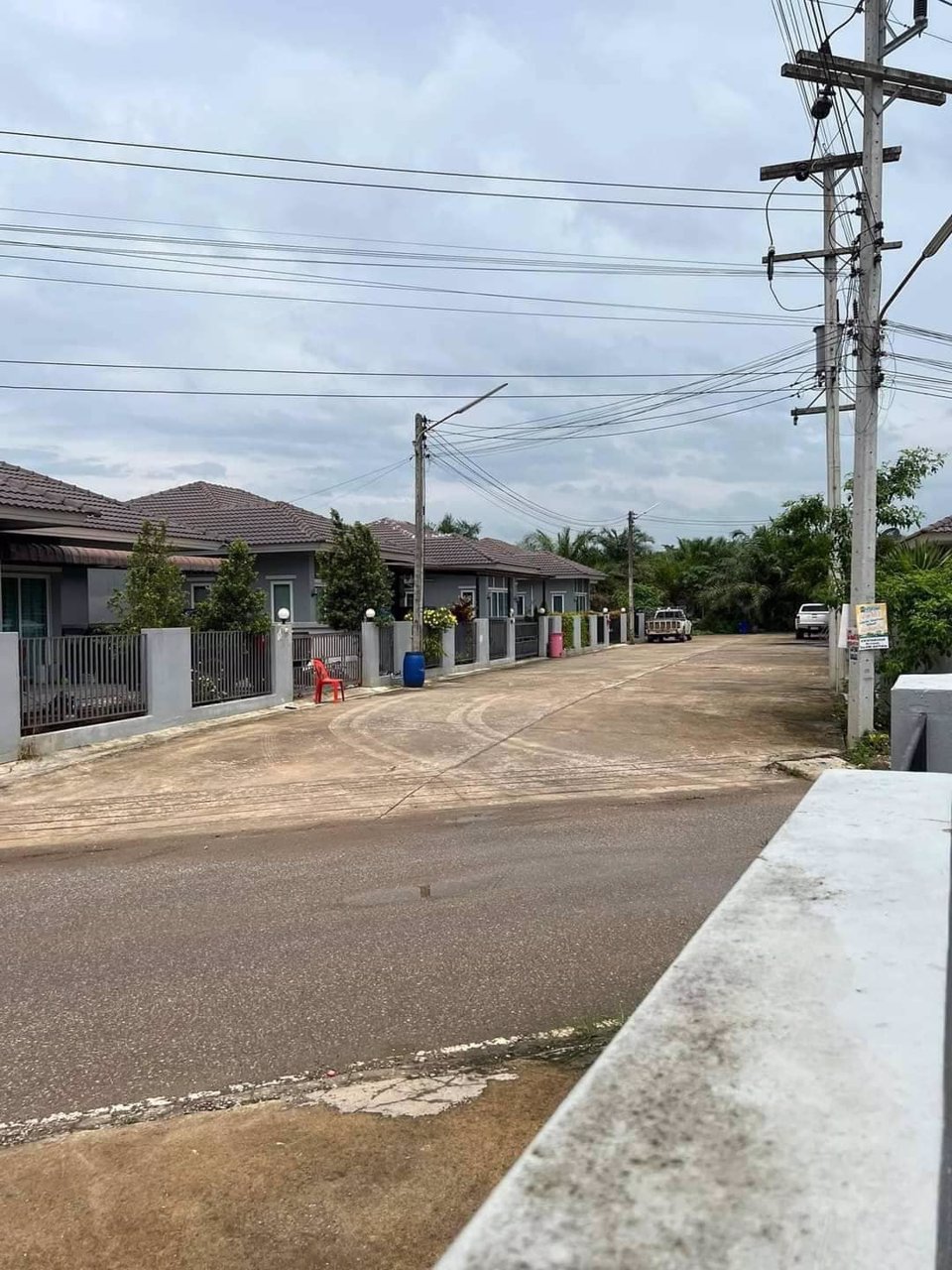 ขายด่วน-หมู่บ้าน-ปภาดา-เอสเตท-บางสวรรค์-สุราษฎร์ธานี-ขายถูกกว่าโครงการ-พื้นที่มากสุดในโครงการ