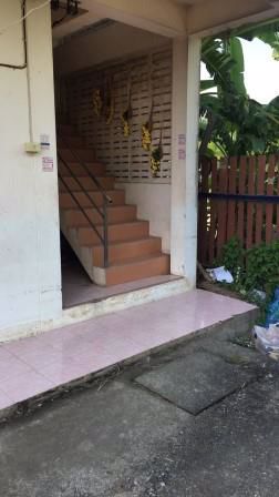 ขายอพาร์ทเม้น-18-ห้อง-2-ชั้น-เนื้อที่-2-งาน-ซอย-เจริญสุข-อบางบัวทอง-นนทบุรี