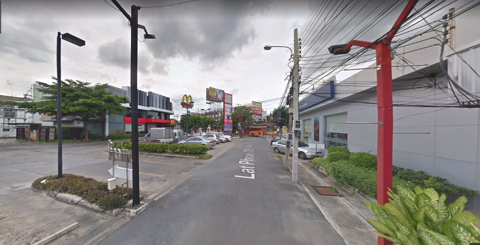 ขายบ้านพร้อมที่ดิน-598-ตารางวา-ลาดพร้าว-116-หลังแม็คโดนัล