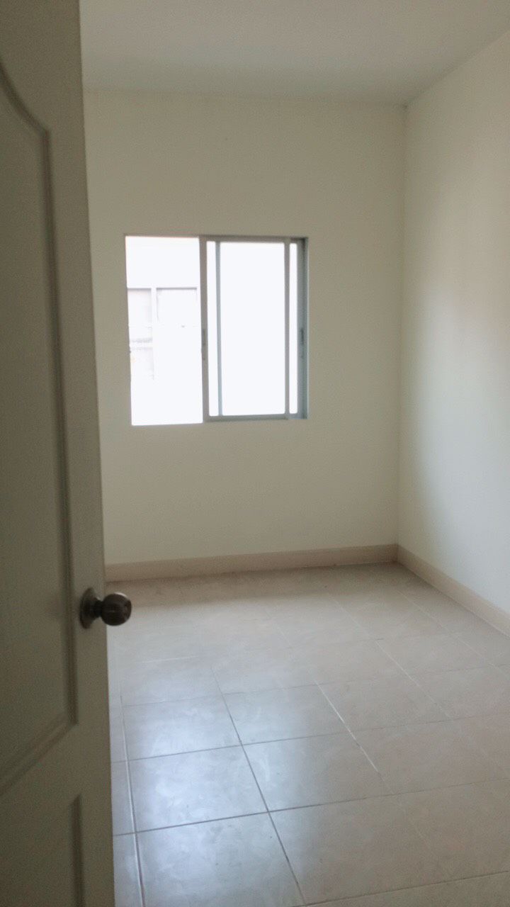 ขายทาวน์เฮ้าส์-มกานดาพาร์ค-เดอะเฟิร์สโฮม-พระราม-2-กม-18-สมุทรสาคร