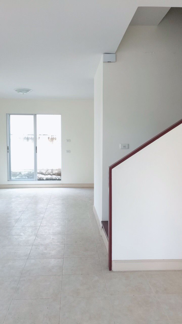 ขายทาวน์เฮ้าส์-มกานดาพาร์ค-เดอะเฟิร์สโฮม-พระราม-2-กม-18-สมุทรสาคร