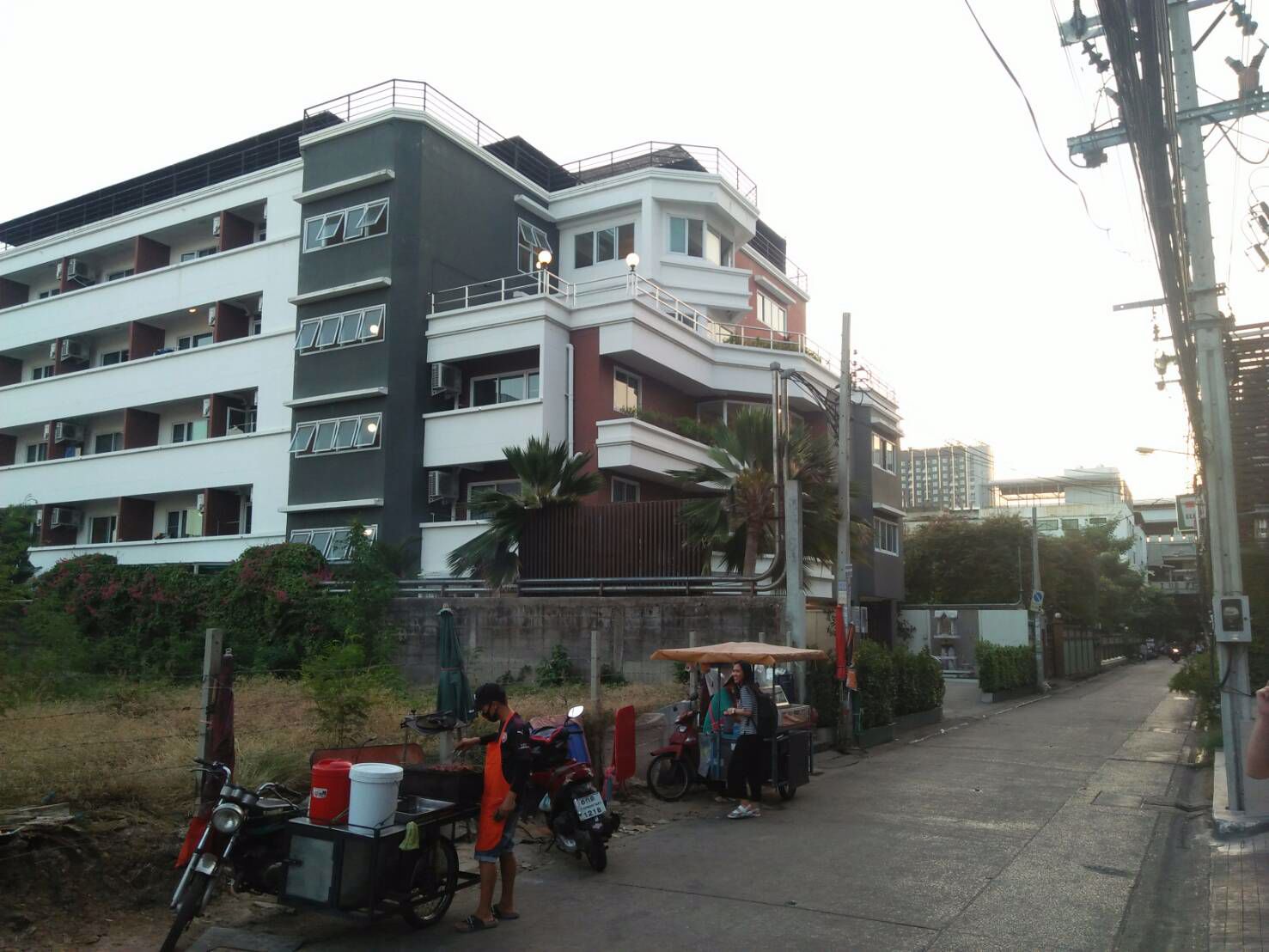 ขายที่ดินเปล่าแปลงสวยถมแล้ว-237-ตารางวา-ในสุขุมวิท-97-ใกล้-bts-บางจาก