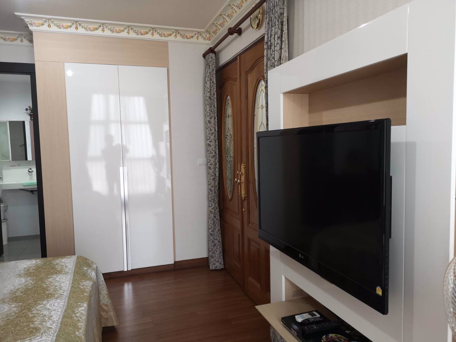 ขายคอนโด-rhythm-รัชดาภิเษก-พื้นที่-8138-ตรม-ติด-mrtรัชดาภิเษก