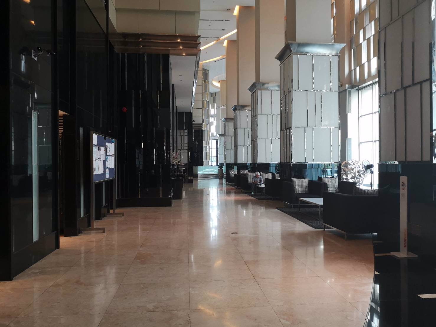 ขายคอนโด-rhythm-รัชดาภิเษก-พื้นที่-8138-ตรม-ติด-mrtรัชดาภิเษก