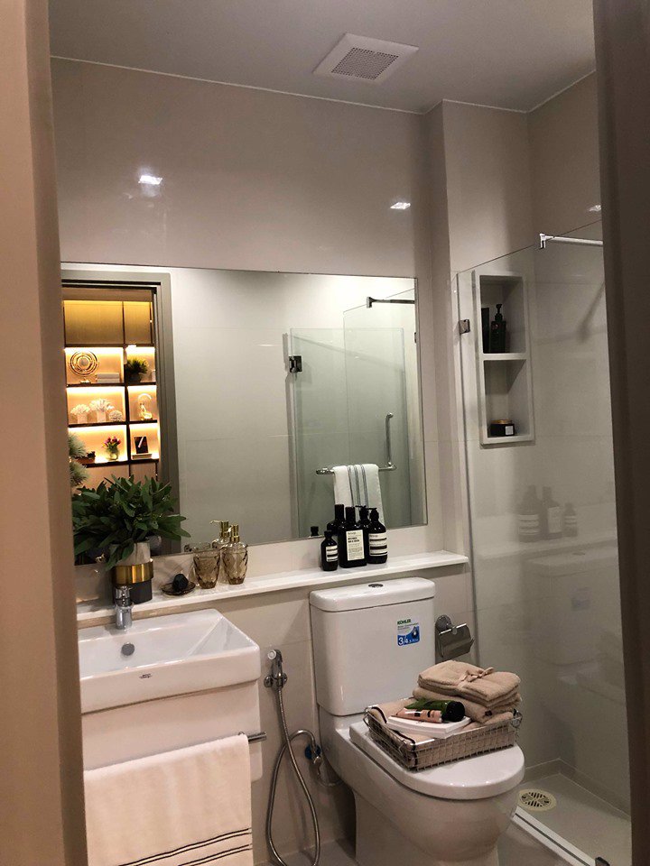 ขายดาวน์คอนโดไลฟ์-อโศก-พะราม-9-life-asoke-rama-9-เริ่มต้นเพียง-28-ล้าน