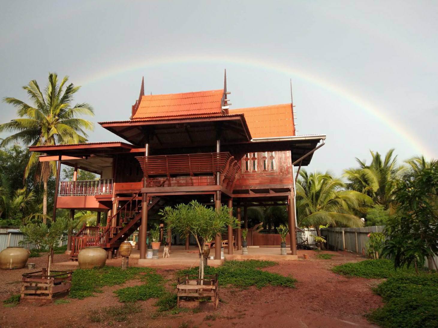 ขายบ้านเรือนไทย-เนื้อที่-3-งาน-ตคลองเขิน-อเมืองสมุทรสงคราม