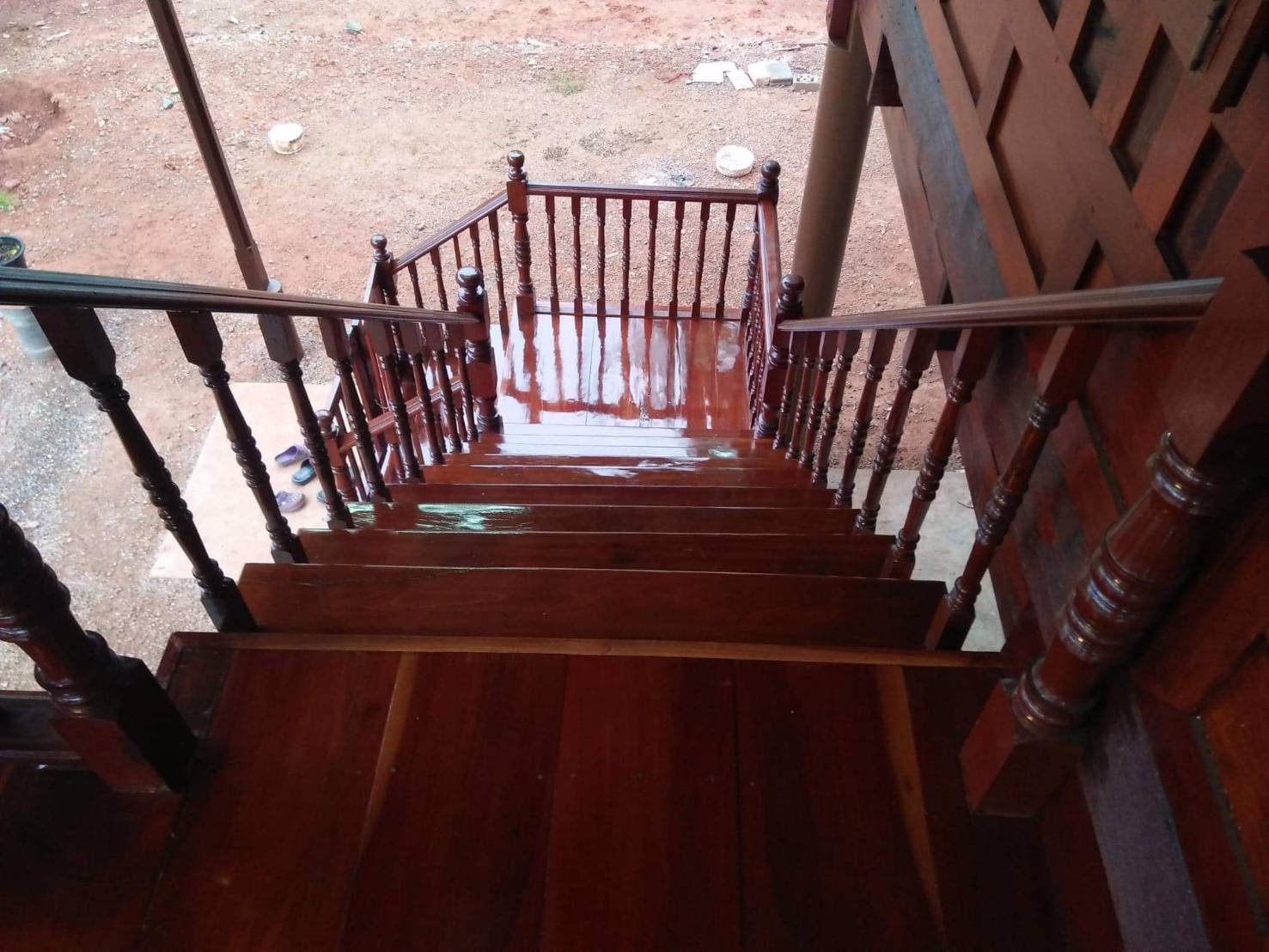 ขายบ้านเรือนไทย-เนื้อที่-3-งาน-ตคลองเขิน-อเมืองสมุทรสงคราม