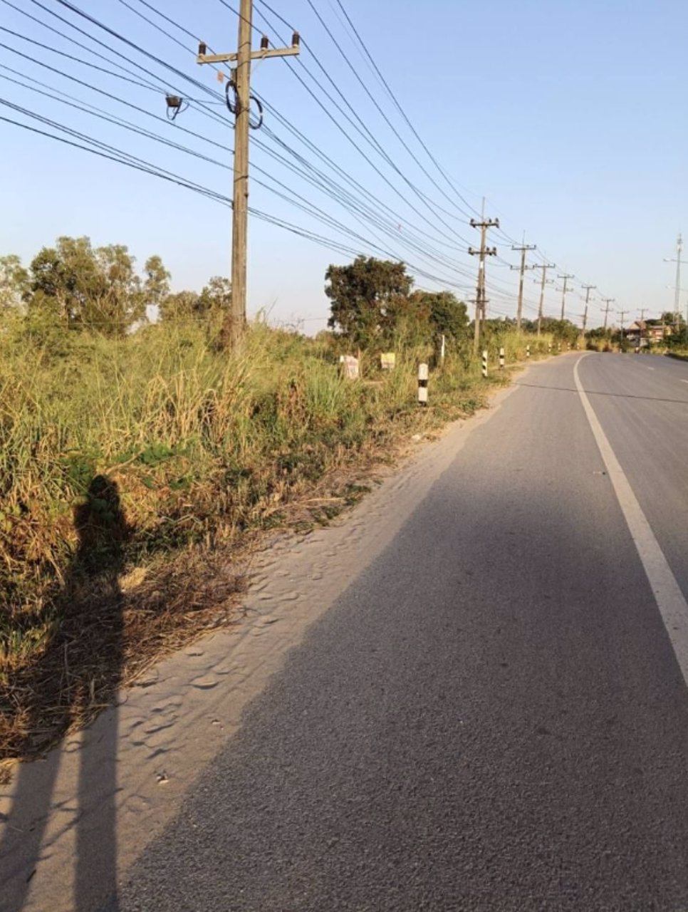 ขายที่ดินทำเลทอง-เหมาะค้าขาย-ติดทางหน้ากว้าง-เนื้อที่-200-ตรว