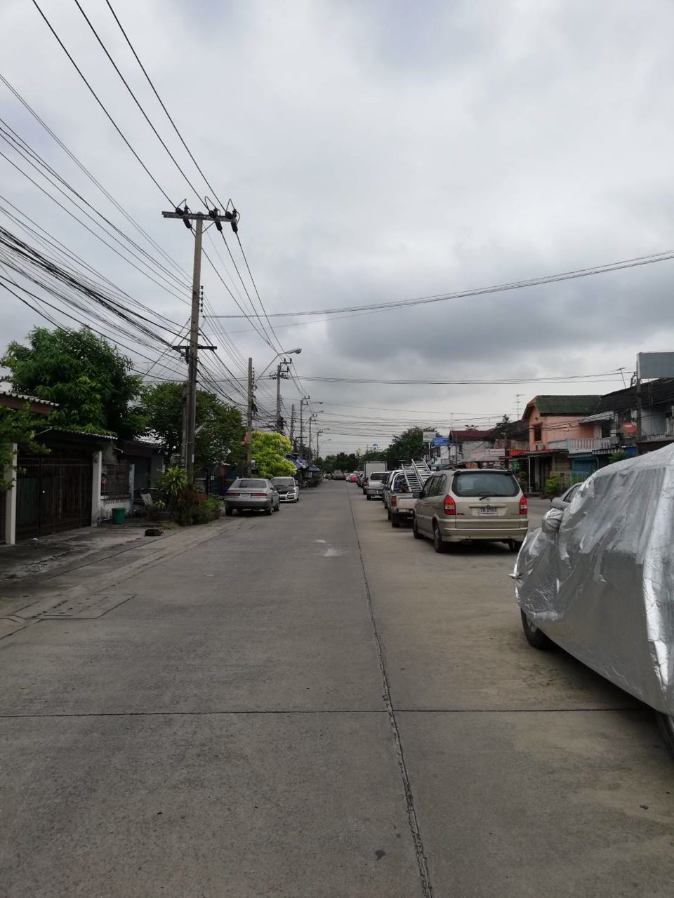 ขายทาวน์เฮาส์-40-ตรว-สวนสยาม-ทำเลดีมาก-ใกล้รถไฟฟ้าสายสีชมพู