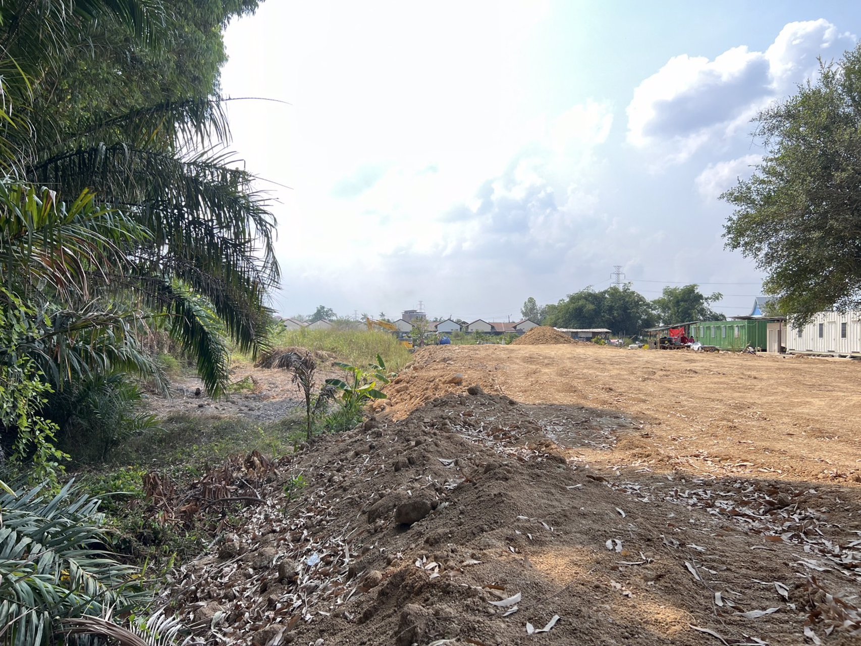 ขายที่ดิน-ในเครือสหพัฒน์-ทำเลดี-ราคาถูกเหมาะทำโรงงาน-หรือการเกษตร