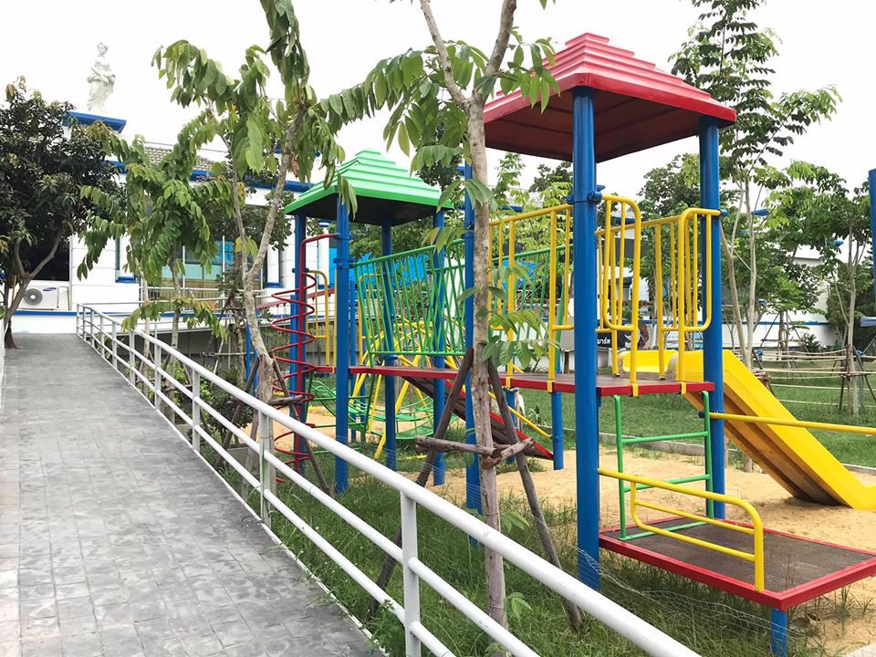 ที่ดินเปล่ารูปทรงสี่เหลี่ยมจตุรัส-ถมแล้วขนาด-402-ตรว