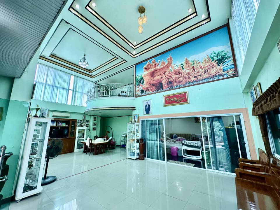 ขายด่วน-ตึก-4-ชั้น-พร้อมโกดัง-บางปะอิน-อยุธยา