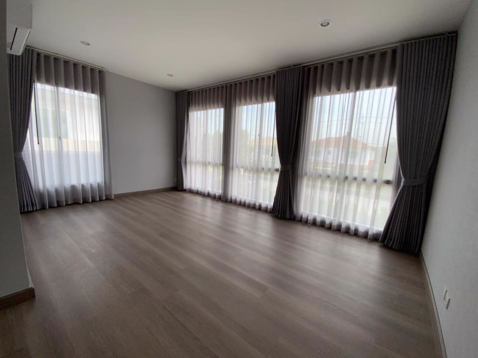 for-rent-บ้านเดี่ยวหรูซีรีย์ใหม่-หลังมุม-ซอยแรกส่วนตัว-the-palm-bangna-wongwean