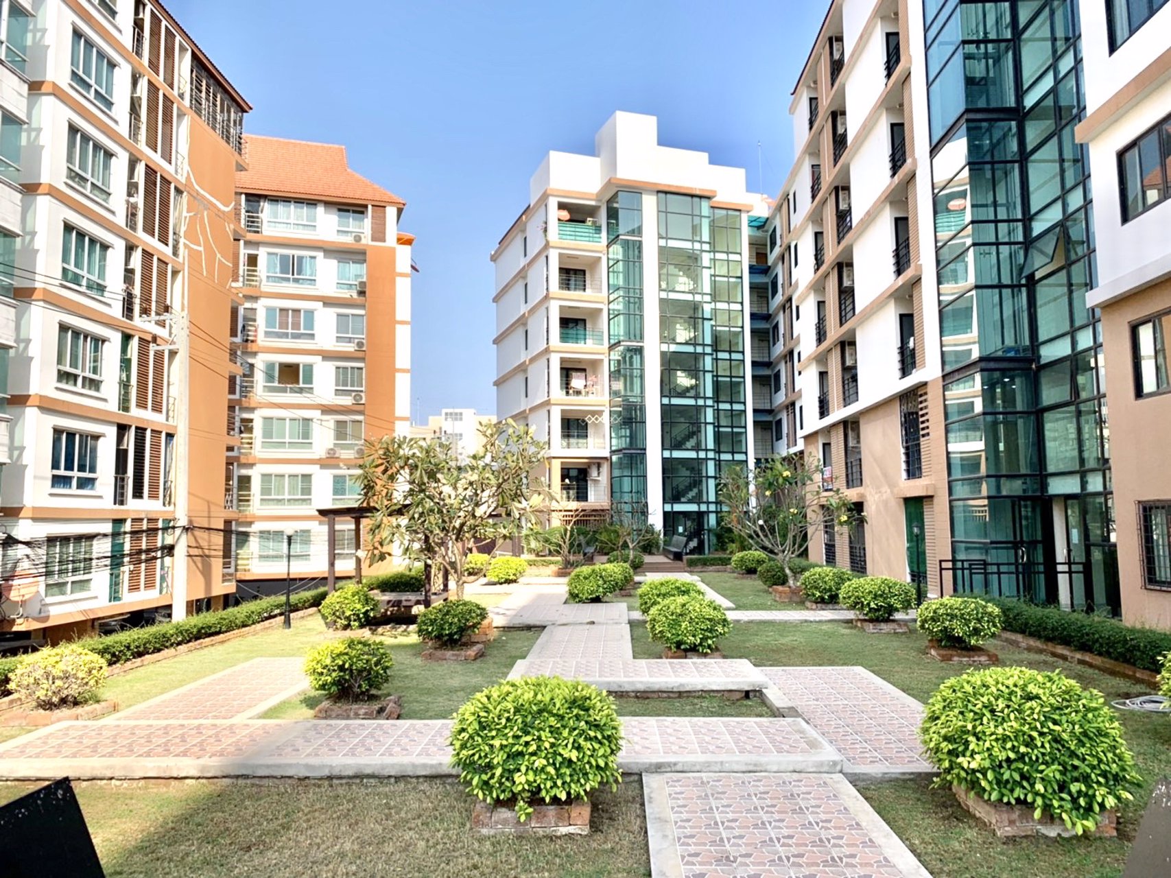 ขายถูกคอนโด-the-north-park-บางแสน