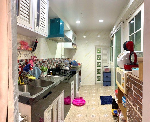 ขาย-ทาวน์โฮม-โกลเด้น-ทาวน์-2-อ่อนนุช-พัฒนาการ-หลังมุม-ใกล้แอร์พอร์ตลิ้งค์ทับช้าง