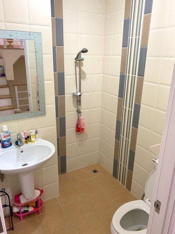 ขาย-ทาวน์โฮม-โกลเด้น-ทาวน์-2-อ่อนนุช-พัฒนาการ-หลังมุม-ใกล้แอร์พอร์ตลิ้งค์ทับช้าง