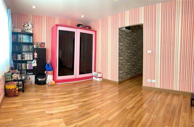 ขาย-ทาวน์โฮม-3-ชั้น-วิลเลต-ซิตี้-พัฒนาการ-38-สภาพดี-ราคาถูก-ต่ำกว่าราคาประเมิน