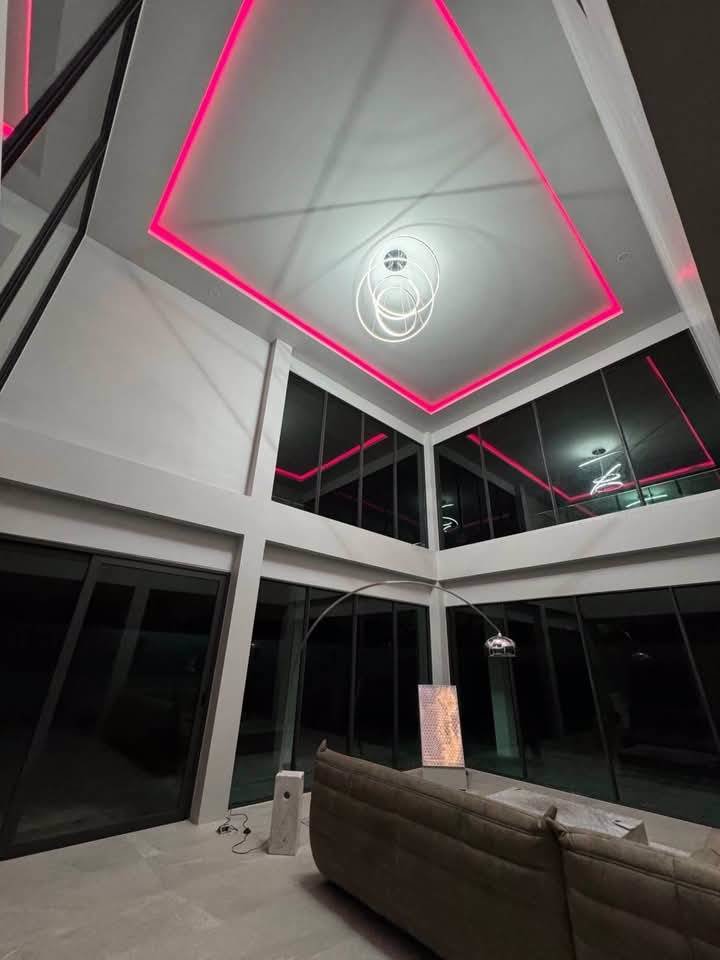 build-villa-for-customer-on-customer-'s-land-contractor-