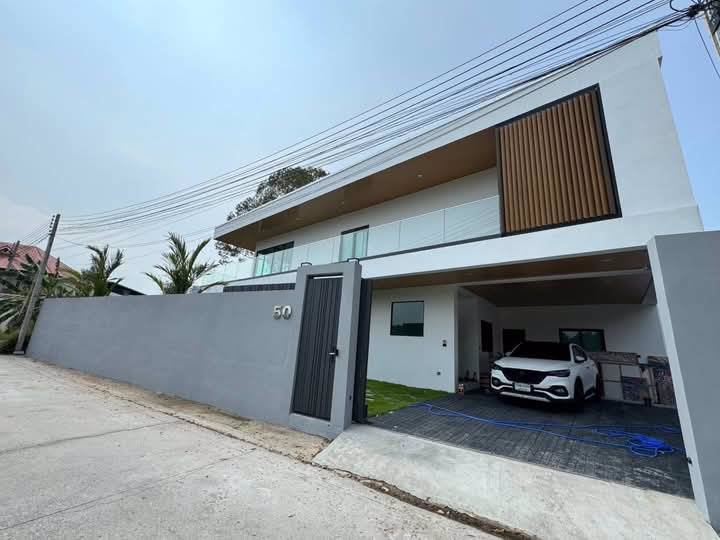 build-villa-for-customer-on-customer-'s-land-contractor-