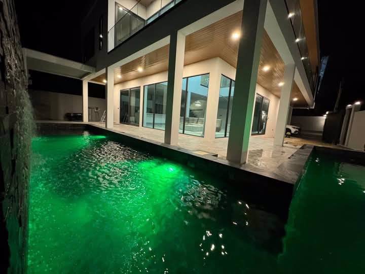 build-villa-for-customer-on-customer-'s-land-contractor-