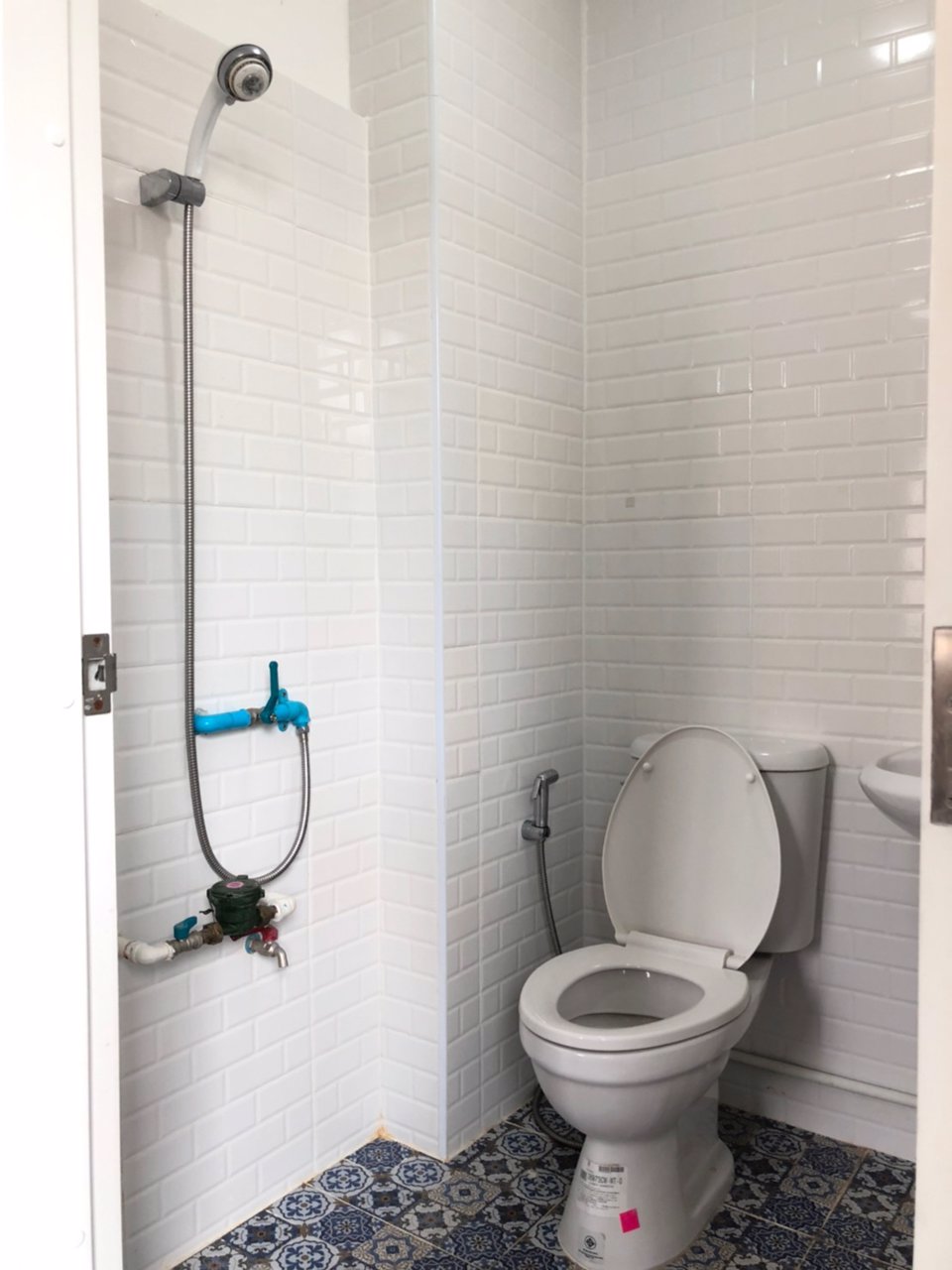 หอพักหญิงไพรุ่ง-สวนพลู