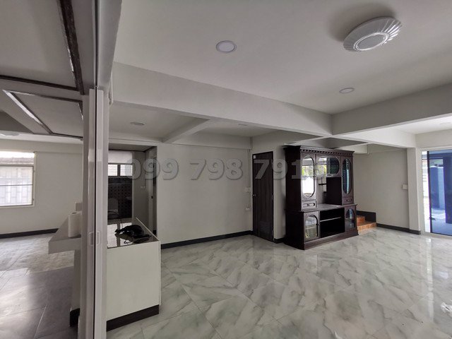 บ้านเดี่ยว-ให้เช่า-สุขุมวิท-bts-udomsuk