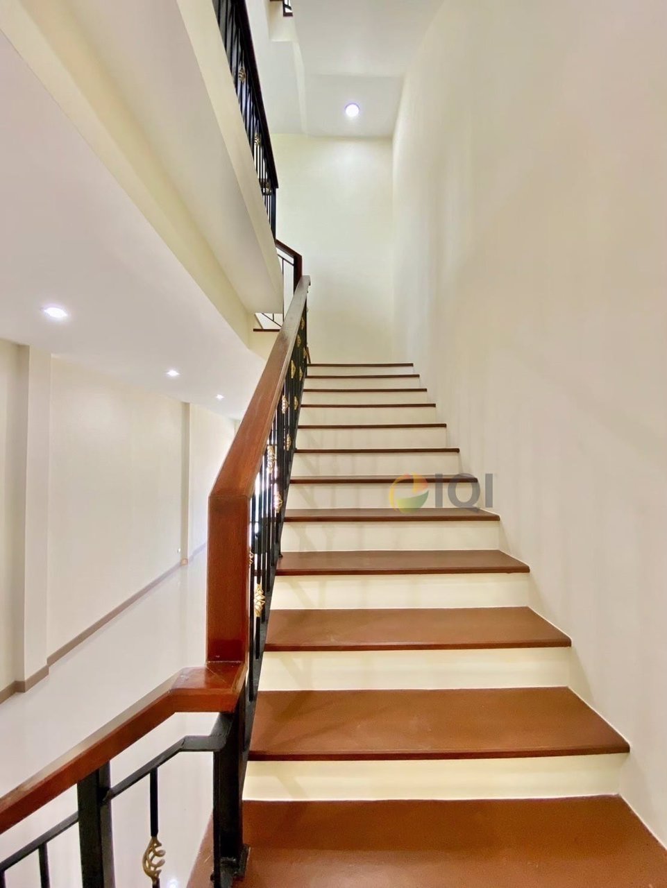 ag-post-โครงการ-busarakam-the-luxx-salaya