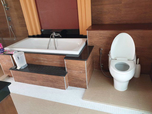 ขายบ้านเดี่ยว-หมู่บ้านภูธารา-พัทยา-272-ตรวา-มีบ้าน-2-หลัง-บ้านสวยน่าอยู่