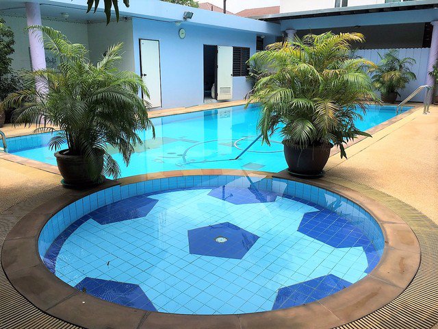 ขายบ้านเดี่ยว-356-ตรวา-พร้อมสระว่ายน้ำ-ในซอยเทิดราชัน-27-แยก-3-สวยงามแข็งแรง-เข้าซอยเพียยง-100-เมตร