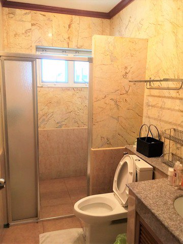 ขายบ้านเดี่ยว-356-ตรวา-พร้อมสระว่ายน้ำ-ในซอยเทิดราชัน-27-แยก-3-สวยงามแข็งแรง-เข้าซอยเพียยง-100-เมตร