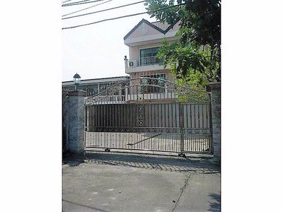 ขายที่ดิน-202-ตรวาราคาถูกมาก-ซอยอ่อนนุช-17-แยก-16-พร้อมบ้าน-2-หลัง-หลังริม