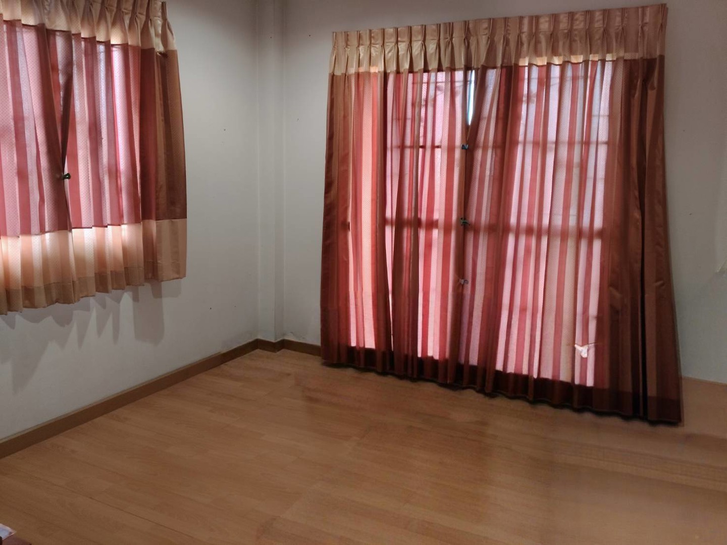 ขายด่วน-บ้านเดี่ยว-2-ชั้น-โครงการ-มนลินเรสสิเด้นท์-หทัยราษฎร์-ราคาพิเศษ-พร้อมอยู่