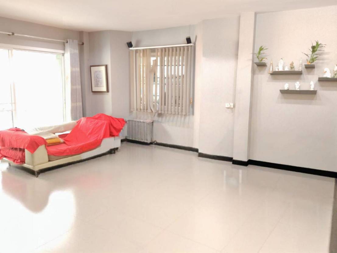 ขายด่วน-บ้านเดี่ยว-2-ชั้น-หลังใหญ่พร้อมอยู่-โครงการ-มนลินเรสสิเด้นท์-หทัยราษฏร์-29-ราคาพิเศษ