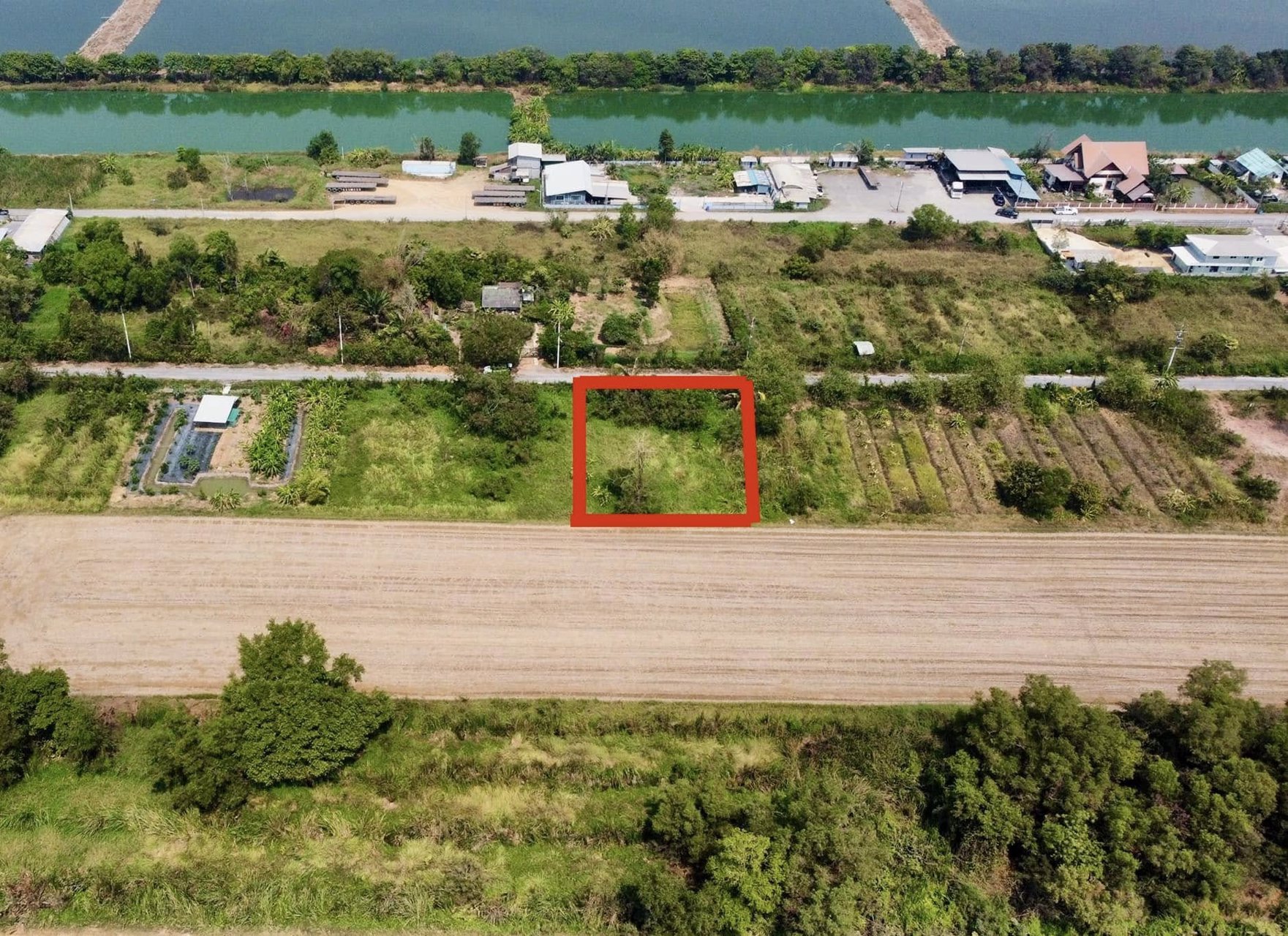 ขายถูก-ที่ดินคลอง6-พื้นที่-330-ตรว-ขาย-13-ล้าน