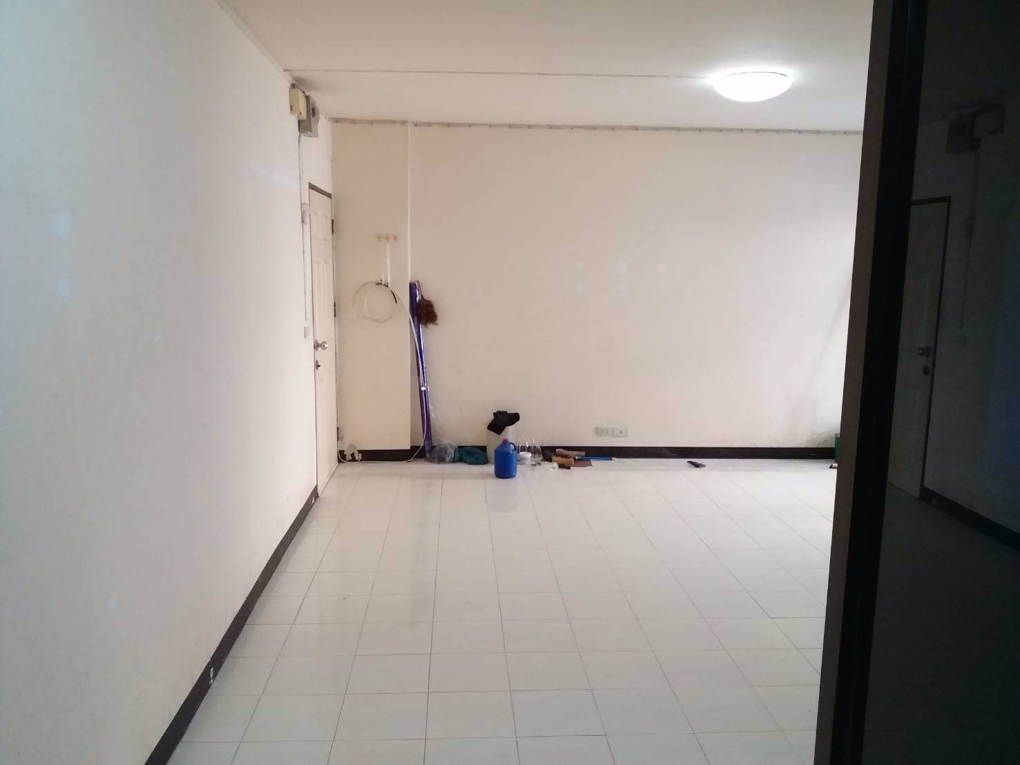 ขายเทพลีลาคอนโดทาวน์-ตึก-a-ชั้น-6-ห้องคู่ตีทะลุ-เนื้อที่-4906-ตรม-ซลาดพร้าว-94-พลับพลา-วังทอ