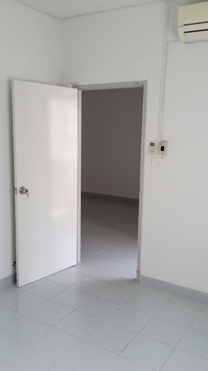 ให้เช่า-บ้านเอื้ออาทรราชพฤกษ์-ห้องพักสะอาด-ทำเลสะดวกสบาย