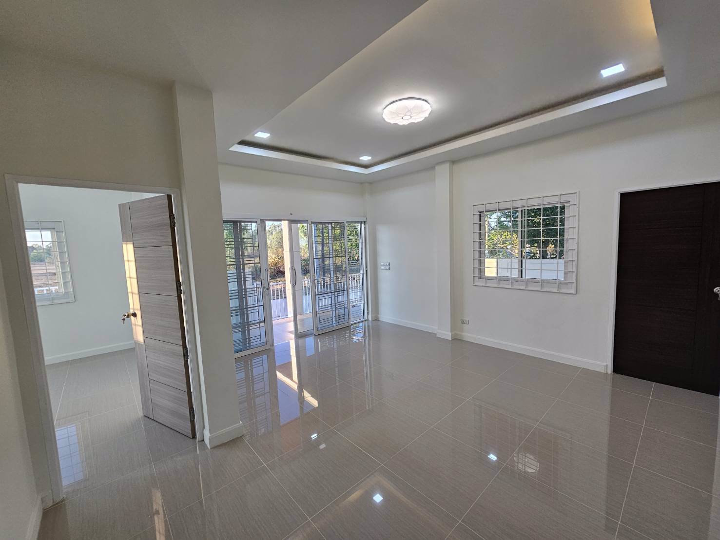 บ้านชารินรัตน์-โนนสูง-อุดรธานี-บ้านโมเดิร์น-มินิมอลโมจิ