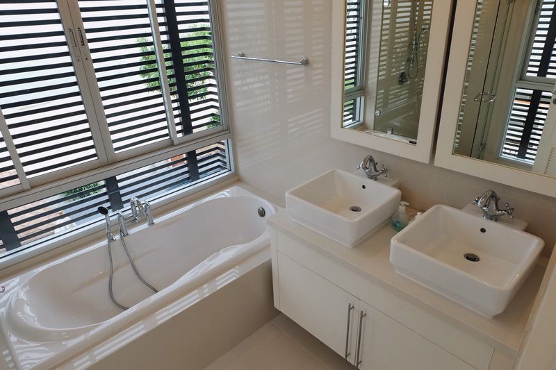 ขายบ้านเดี่ยว-2-ชั้น-3-ห้องนอน-3-ห้องน้ำ-สระว่ายน้ำส่วนตัว-ติดหน้าชายหาดชะอำ-หัวหิน