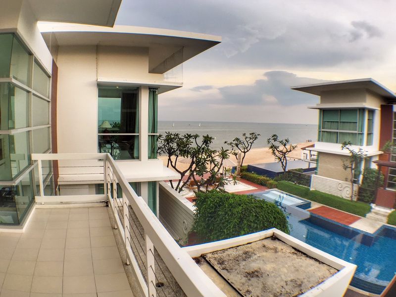 ขายบ้านเดี่ยว-2-ชั้น-3-ห้องนอน-3-ห้องน้ำ-สระว่ายน้ำส่วนตัว-ติดหน้าชายหาดชะอำ-หัวหิน