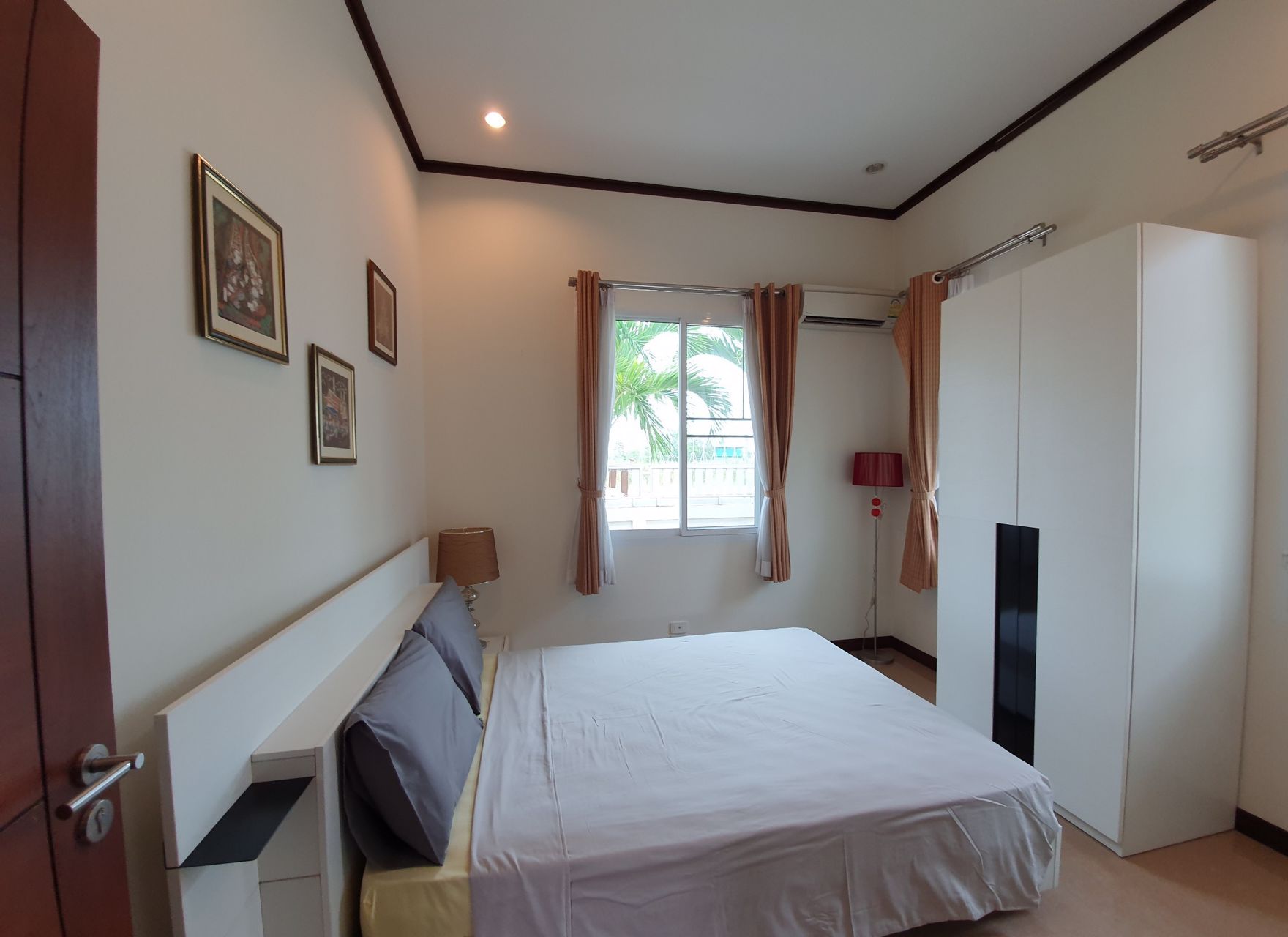 ขายบ้านเดี่ยว-ขนาด-3-ห้องนอน-2-ห้องน้ำ-อยู่ในหมู่บ้าน-อยู่สบาย-อำเภอเมือง-ชะอำ