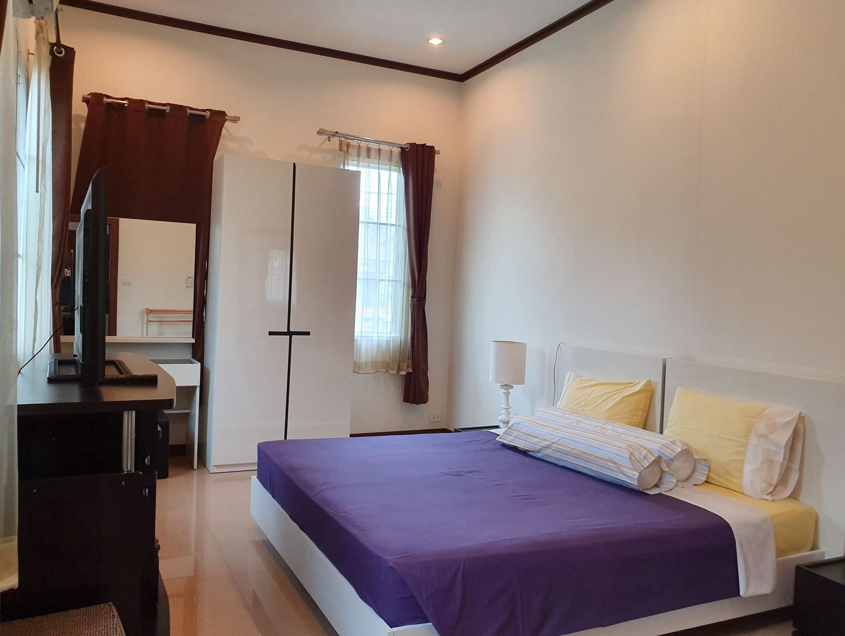 ขายบ้านเดี่ยว-ขนาด-3-ห้องนอน-2-ห้องน้ำ-อยู่ในหมู่บ้าน-อยู่สบาย-อำเภอเมือง-ชะอำ